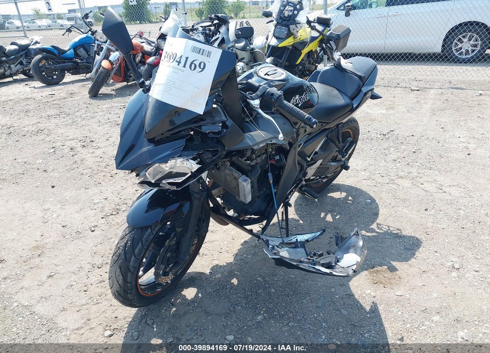 2019 KAWASAKI EX650 F VIN: JKAEXEK13KDA32843