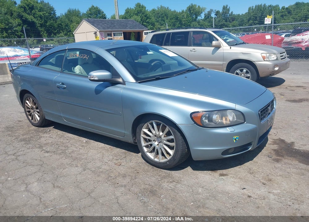 2009 VOLVO C70 T5 VIN: YV1MC672X9J075468