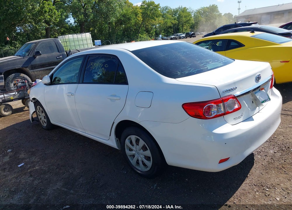 2011 TOYOTA COROLLA LE VIN: JTDBU4EE1B9138024