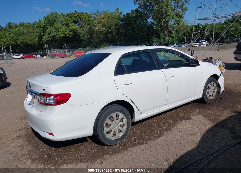 2011 TOYOTA COROLLA LE VIN: JTDBU4EE1B9138024