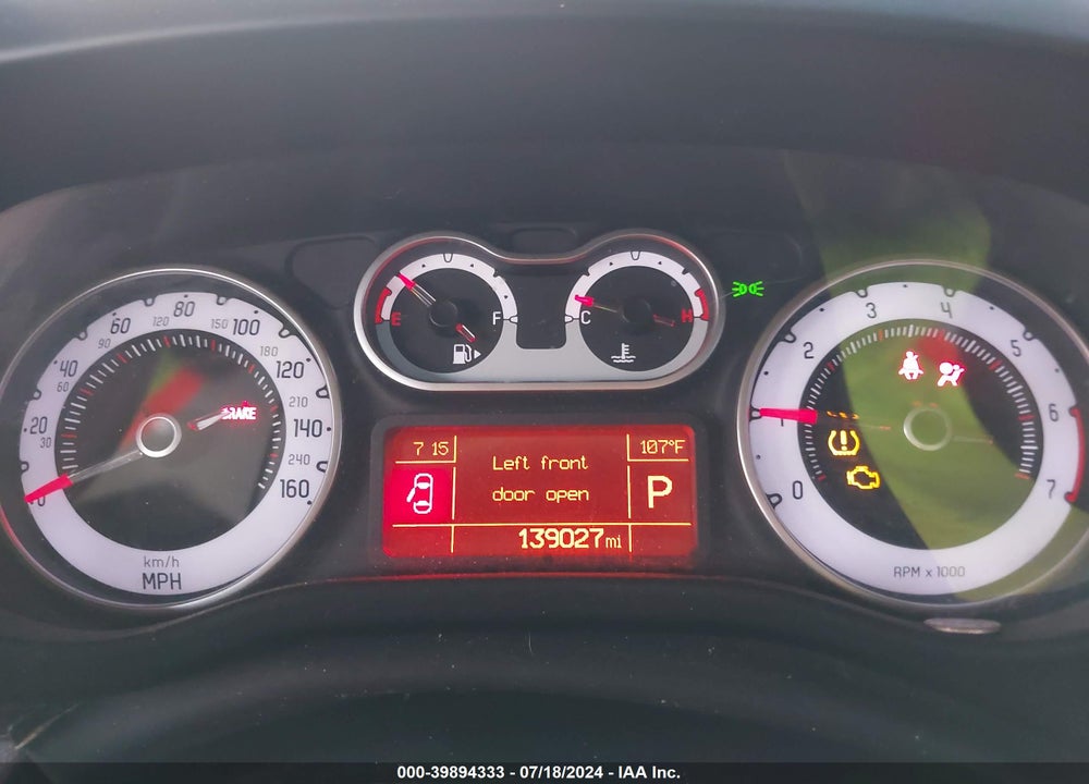 2014 FIAT 500L POP VIN: ZFBCFAAH8EZ015289
