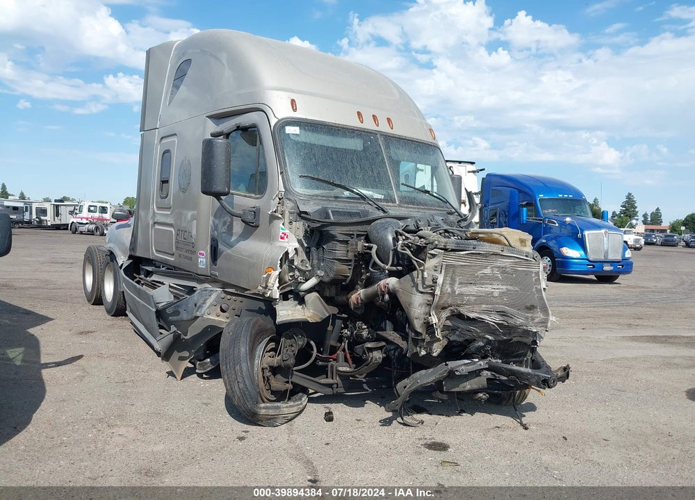 2017 FREIGHTLINER CASCADIA 125 VIN: 3AKJGLDR3HSHT2370