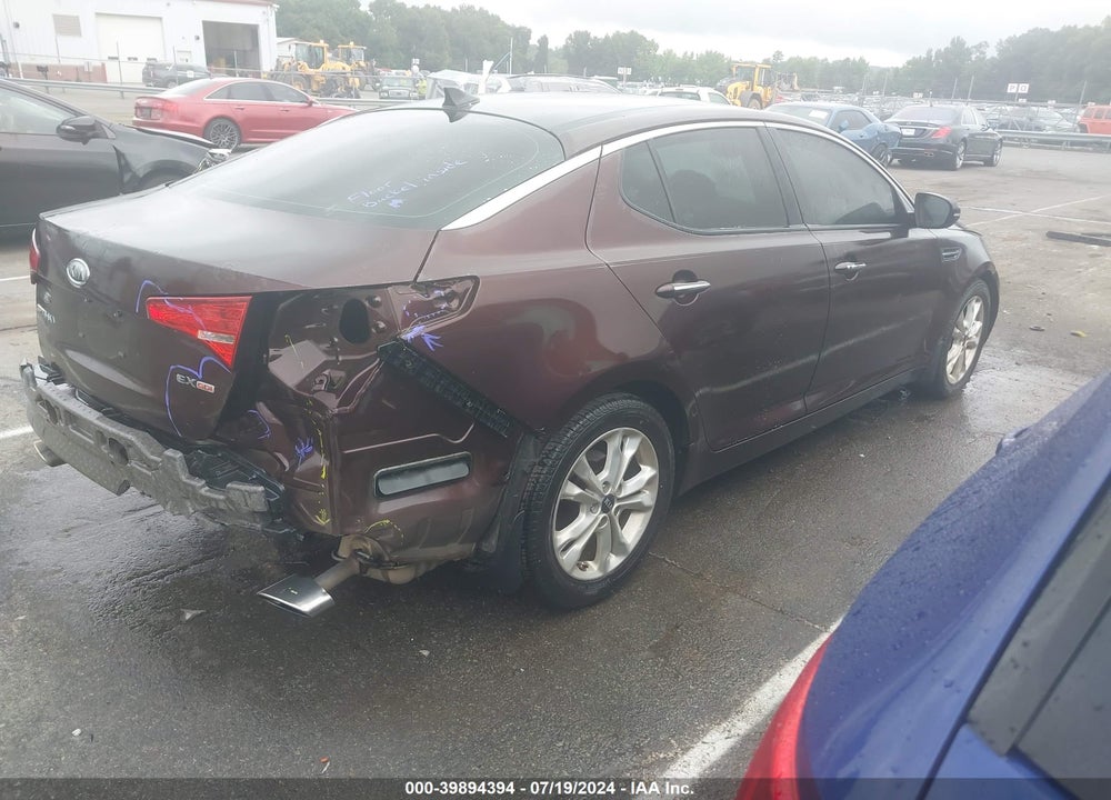 2011 KIA OPTIMA EX VIN: KNAGN4A76B5164567