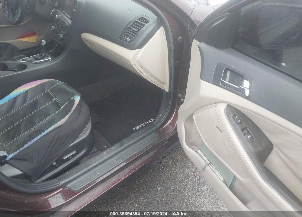 2011 KIA OPTIMA EX VIN: KNAGN4A76B5164567
