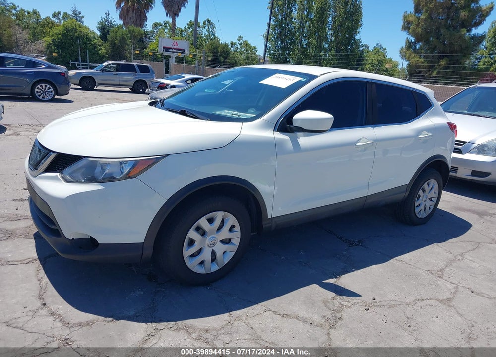 2018 NISSAN ROGUE SPORT S VIN: JN1BJ1CP5JW154273