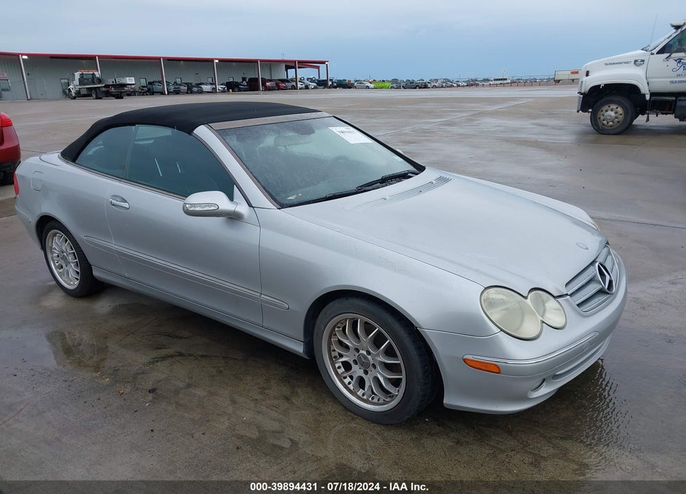 2005 MERCEDES-BENZ CLK 320 VIN: WDBTK65J95F130387
