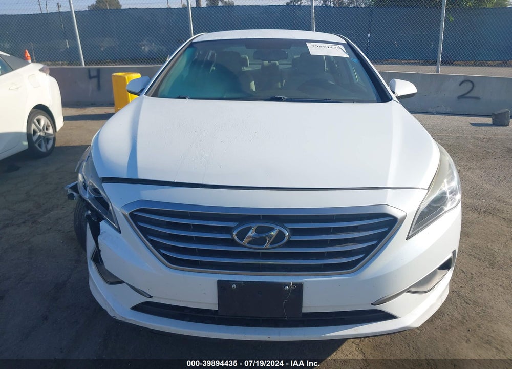 2016 HYUNDAI SONATA SE VIN: 5NPE24AF8GH376680