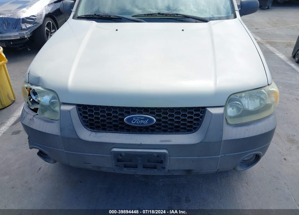 2005 FORD ESCAPE XLT VIN: 1FMYU03175KE24374