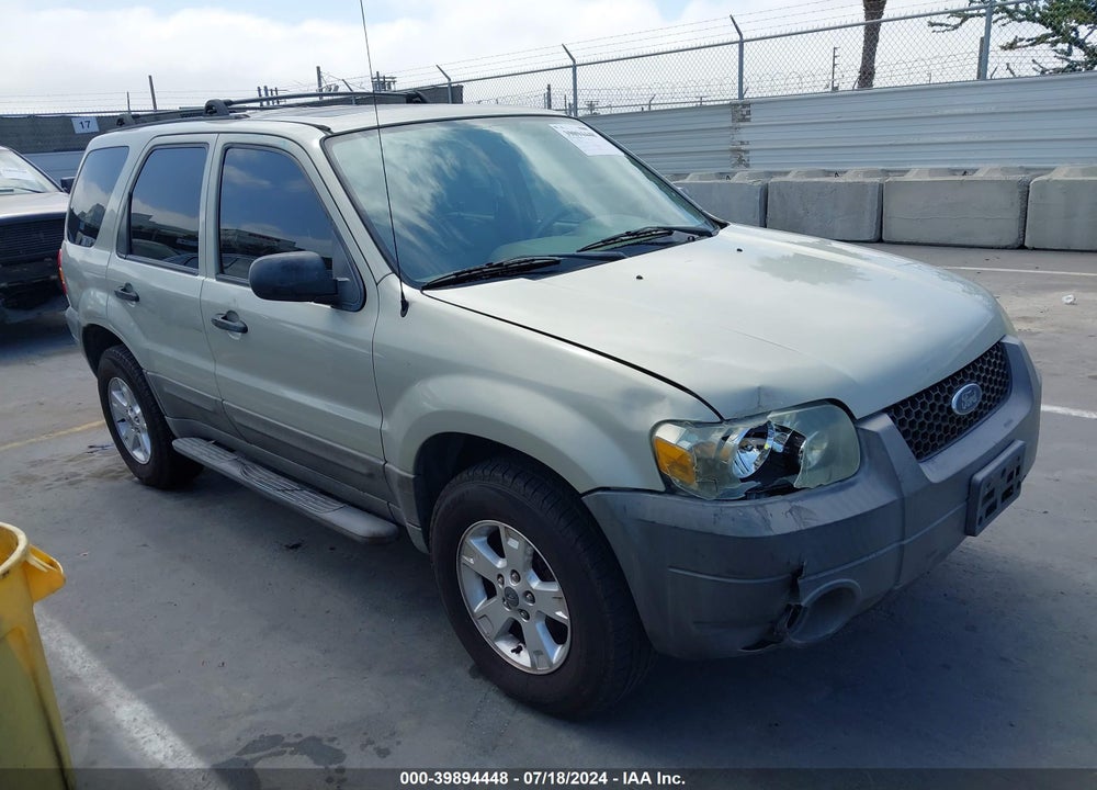2005 FORD ESCAPE XLT VIN: 1FMYU03175KE24374