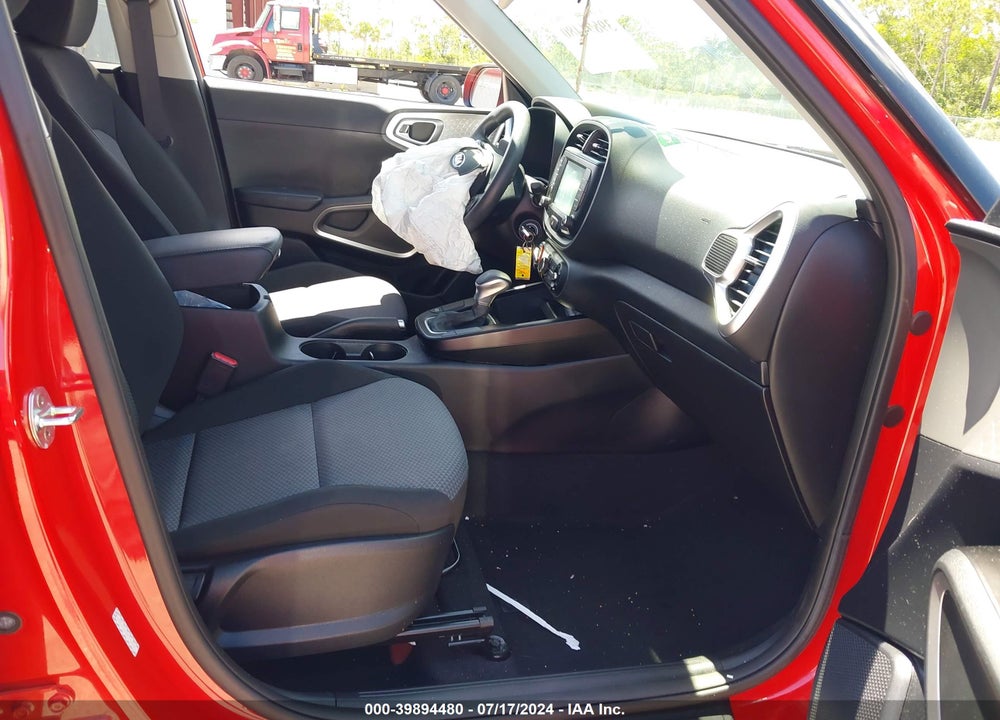 2021 KIA SOUL LX VIN: KNDJ23AUXM7139745