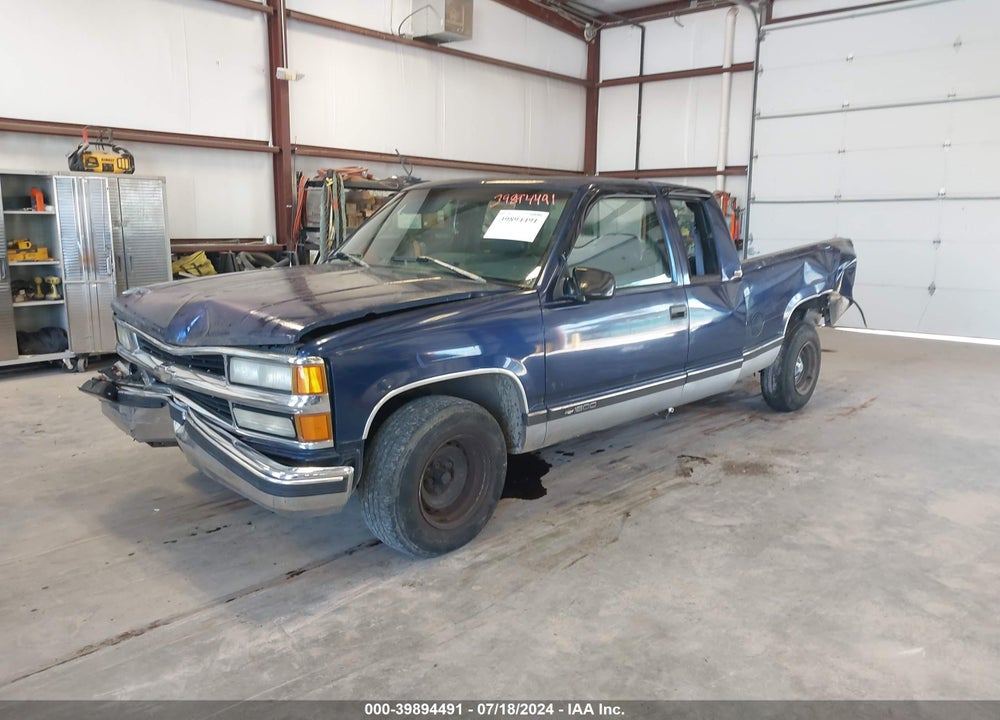1995 CHEVROLET GMT-400 C1500 VIN: 2GCEC19K1S1260843