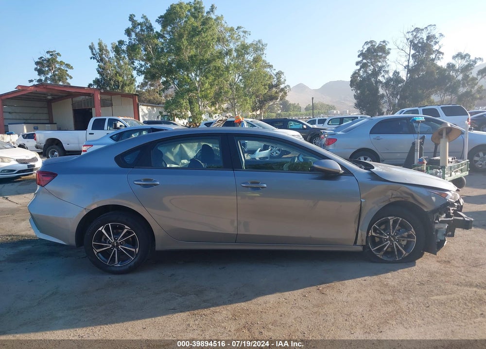 2022 KIA FORTE LXS VIN: 3KPF24AD7NE462485