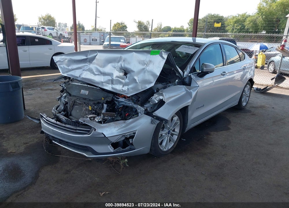 2019 FORD FUSION HYBRID SE VIN: 3FA6P0LUXKR256630