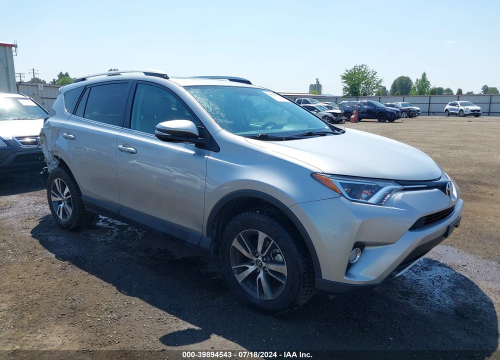 2016 TOYOTA RAV4 XLE VIN: 2T3RFREV2GW434733
