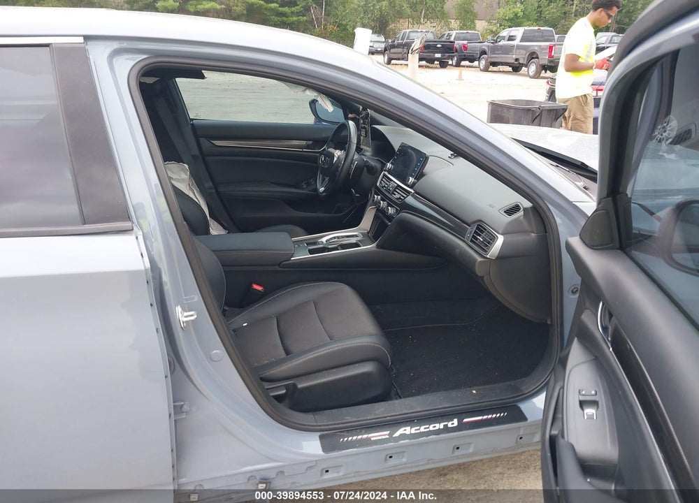 2022 HONDA ACCORD SPORT 2.0T VIN: 1HGCV2F38NA013819