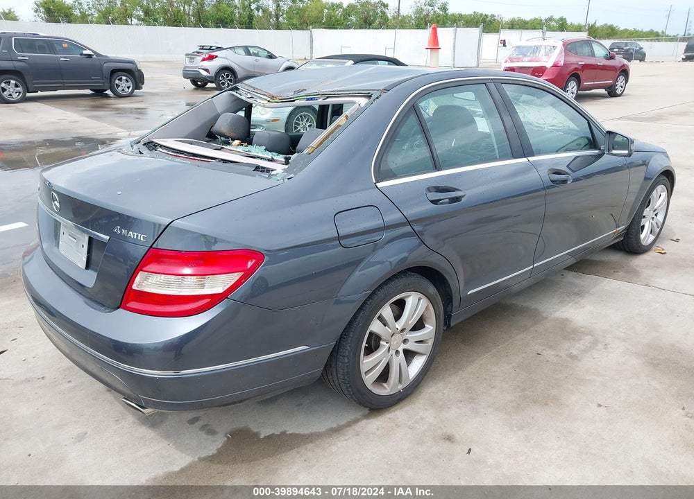 2011 MERCEDES-BENZ C 300 LUXURY 4MATIC/SPORT 4MATIC VIN: WDDGF8BB5BR166223