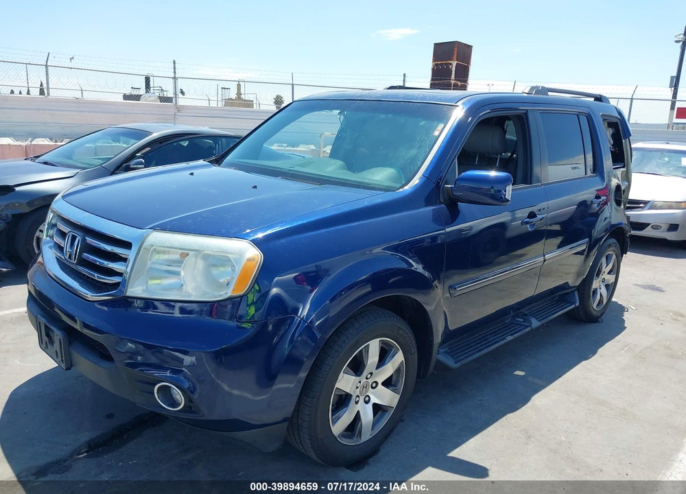 2015 HONDA PILOT TOURING VIN: 5FNYF3H98FB013546