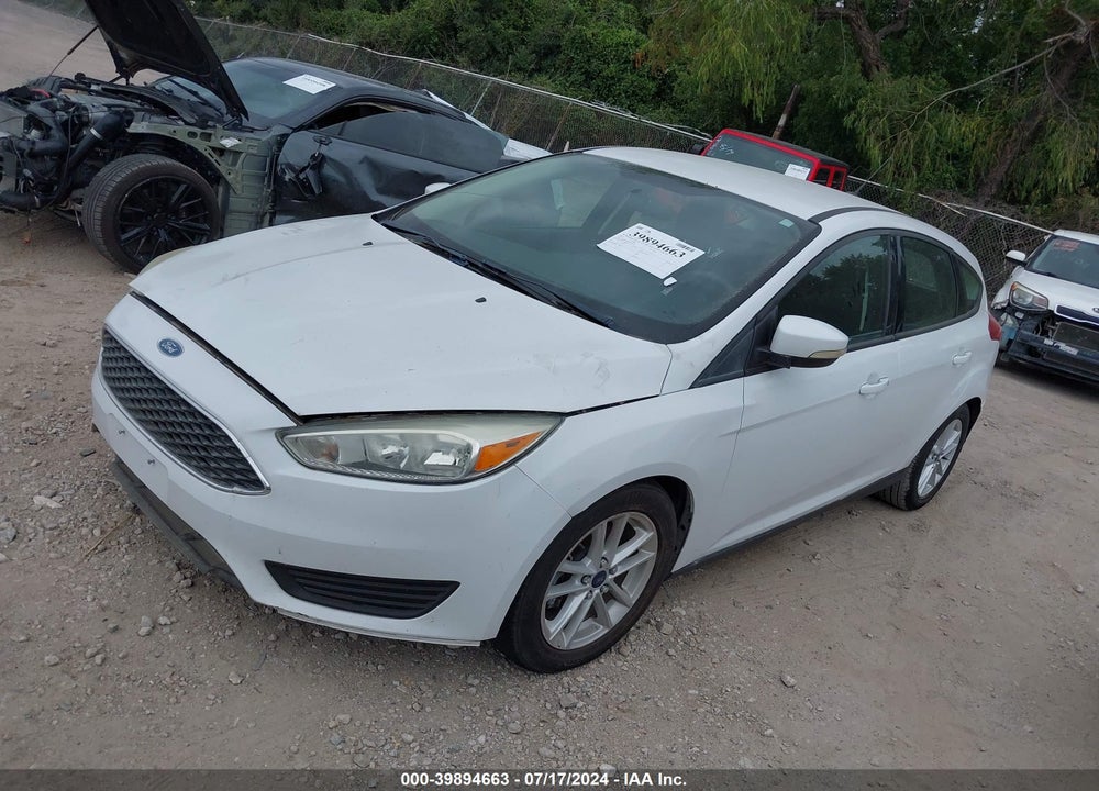 2015 FORD FOCUS SE VIN: 1FADP3K20FL223228