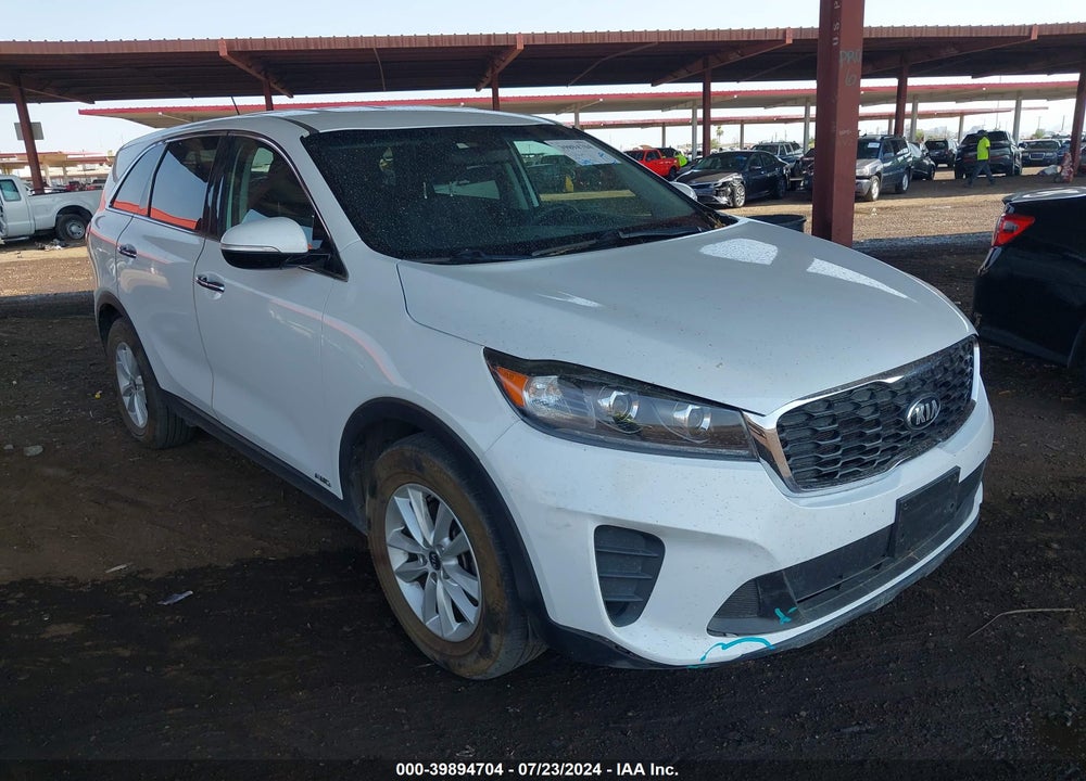 2019 KIA SORENTO 3.3L LX VIN: 5XYPGDA57KG571784