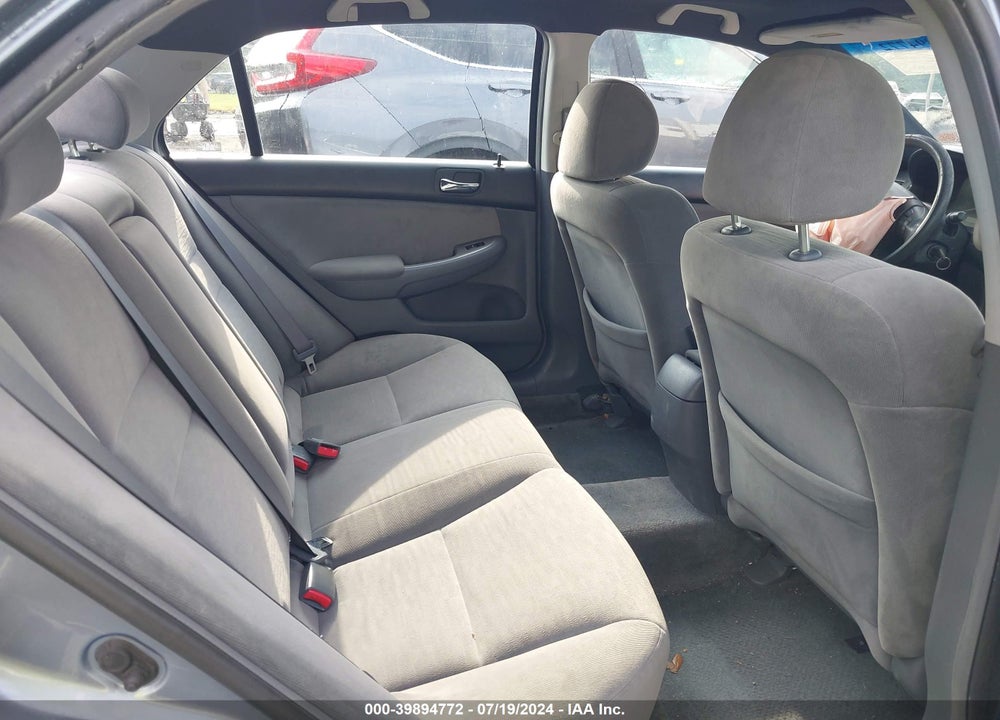 2007 HONDA ACCORD 2.4 EX VIN: 1HGCM56737A083576