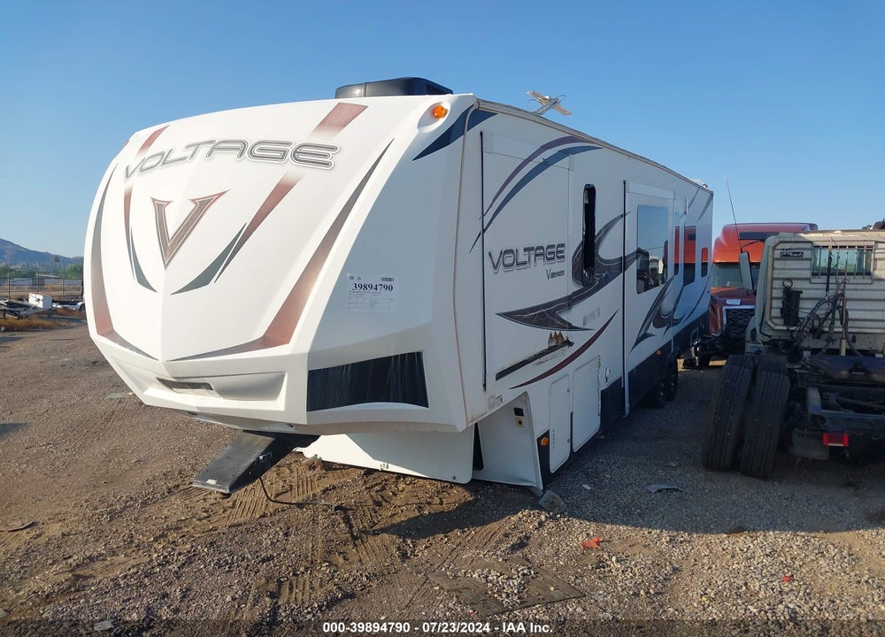 2013 5TH WHEEL TRAILER VIN: 47CFVTU22DC663226