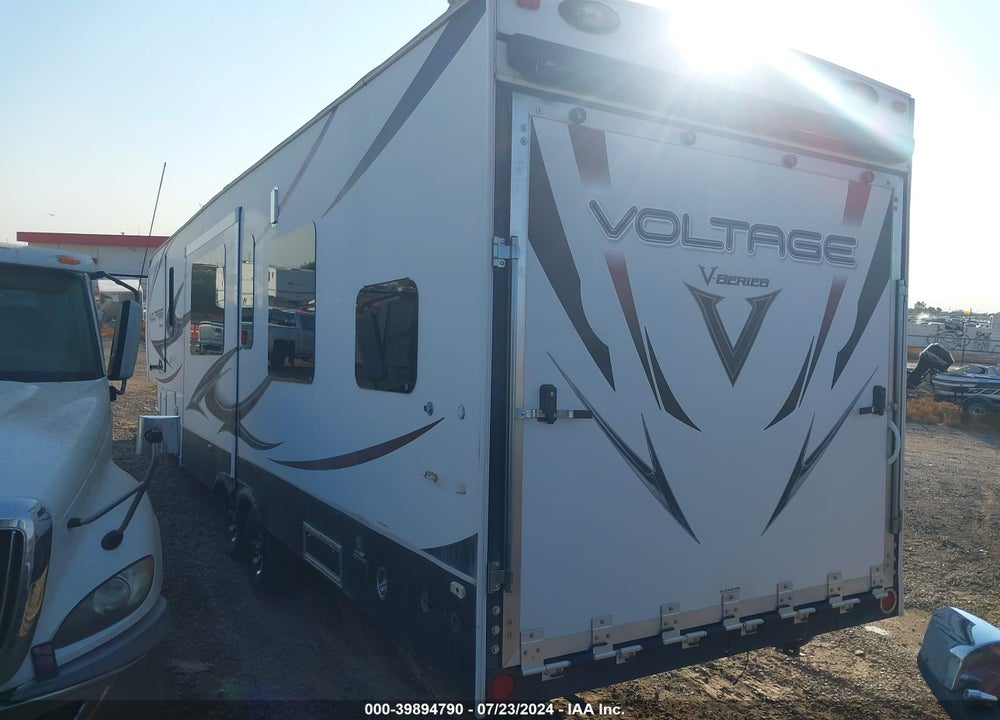 2013 5TH WHEEL TRAILER VIN: 47CFVTU22DC663226