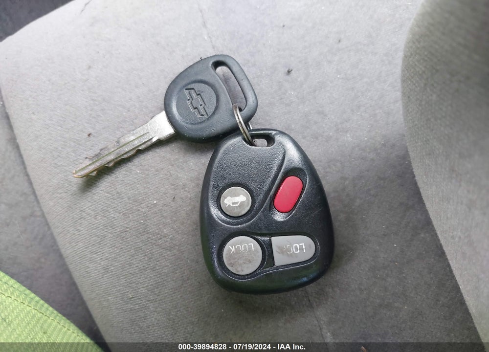 2002 CHEVROLET IMPALA VIN: 2G1WF55E629129596