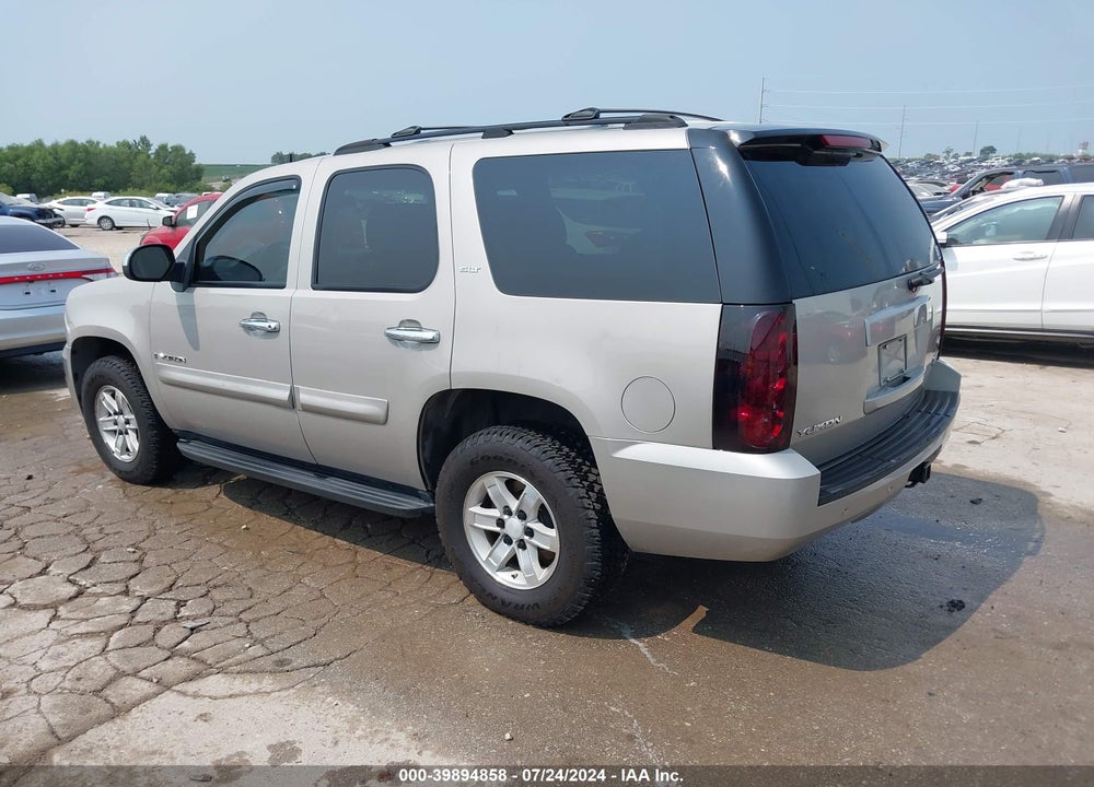 2007 GMC YUKON SLT VIN: 1GKFK13027J140226