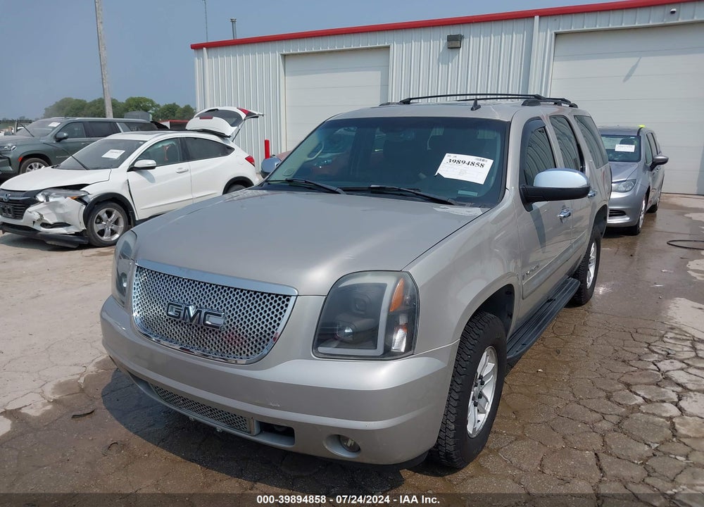 2007 GMC YUKON SLT VIN: 1GKFK13027J140226
