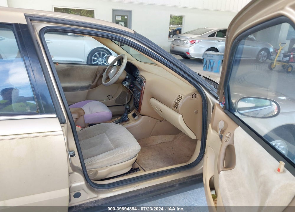 2001 SATURN L300 VIN: 1G8JW52R21Y540622