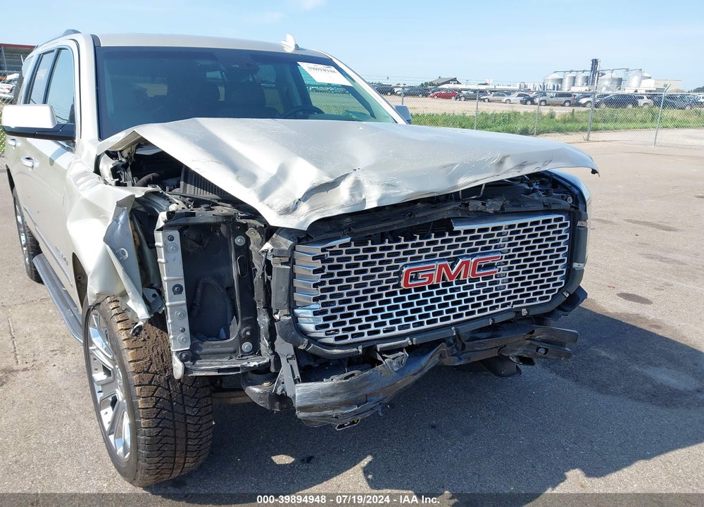 2016 GMC YUKON DENALI VIN: 1GKS2CKJ2GR212760