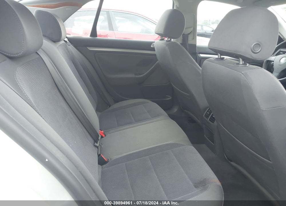 2006 VOLKSWAGEN JETTA VALUE EDITION VIN: 3VWPF71K66M628377