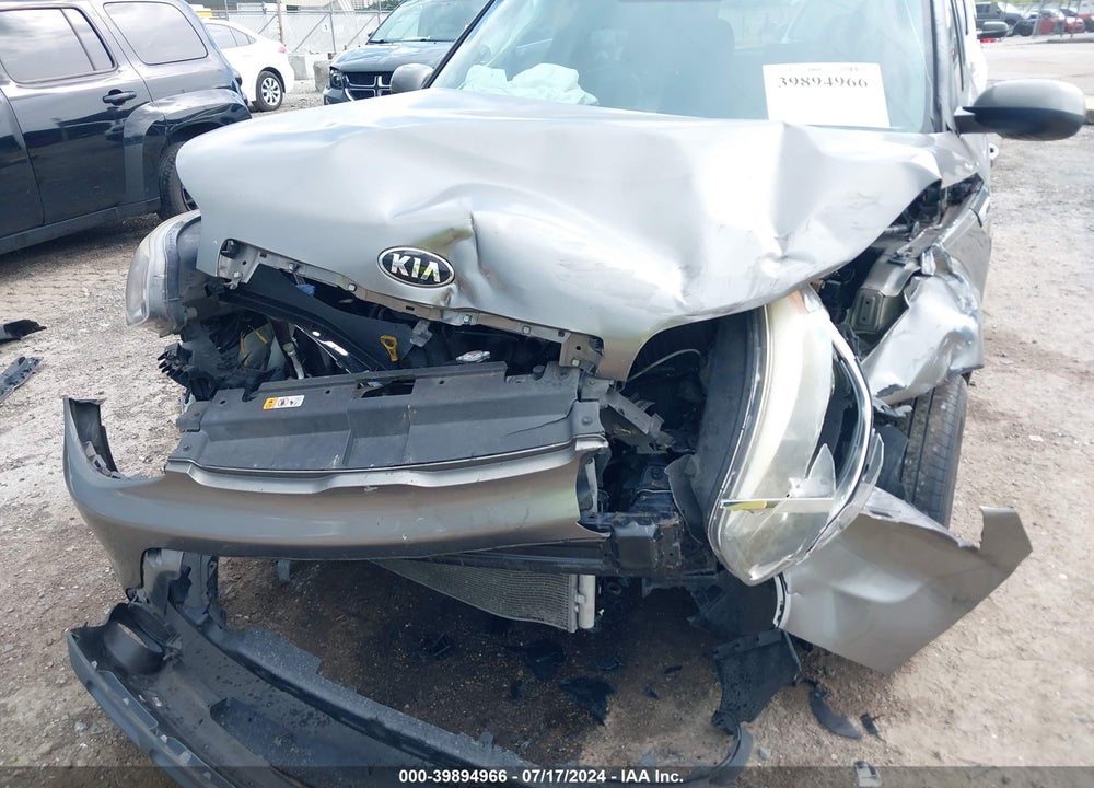 2016 KIA SOUL VIN: KNDJN2A25G7280887