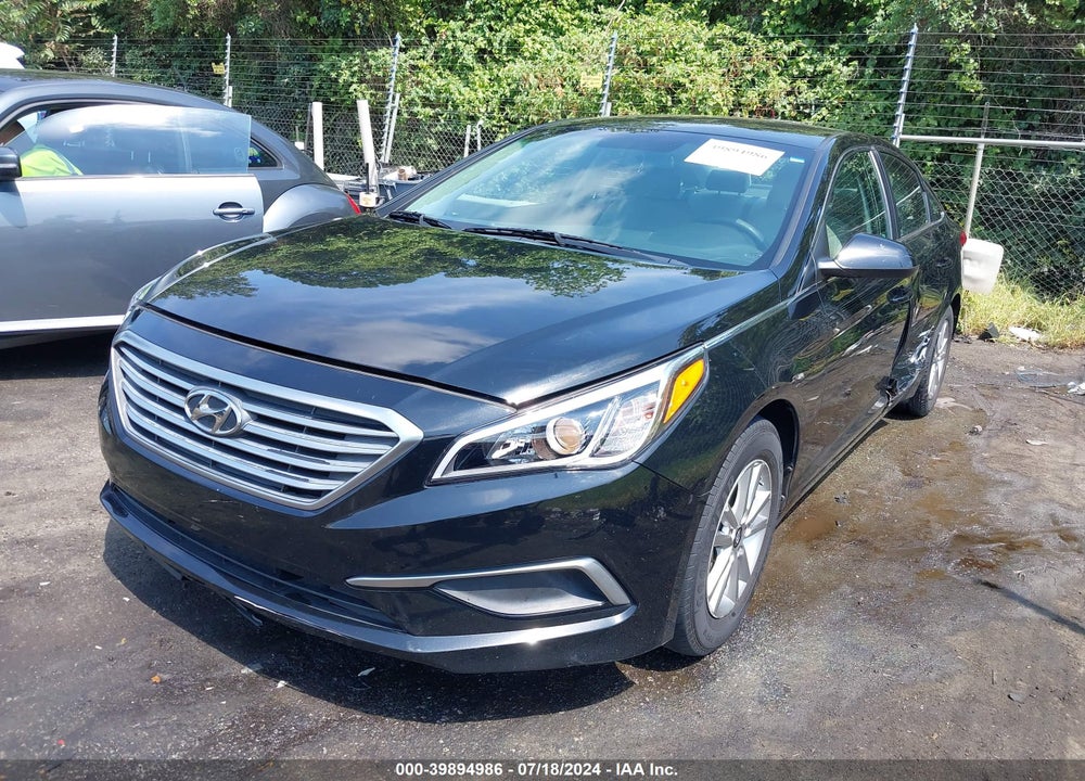 2017 HYUNDAI SONATA SE VIN: 5NPE24AF4HH450601