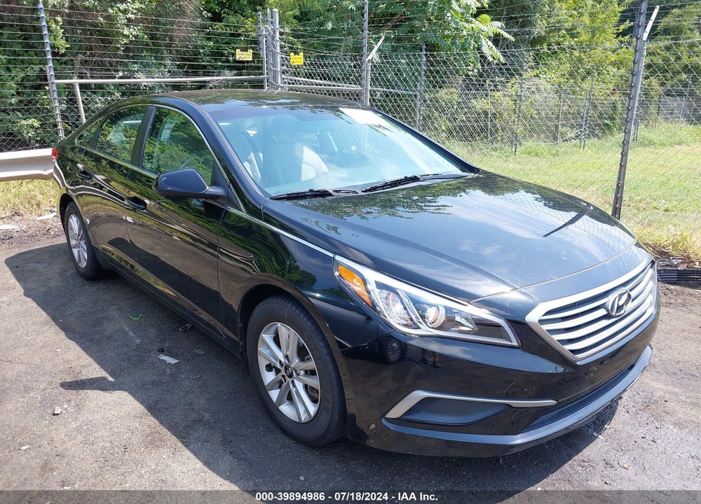 2017 HYUNDAI SONATA SE VIN: 5NPE24AF4HH450601