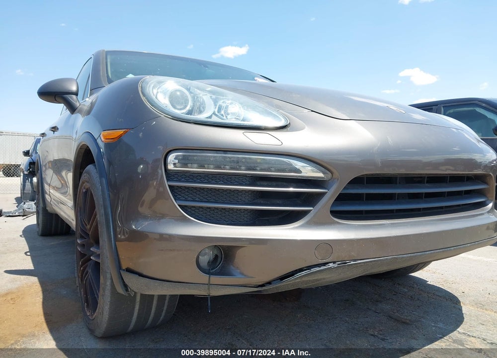 2012 PORSCHE CAYENNE VIN: WP1AA2A29CLA02506