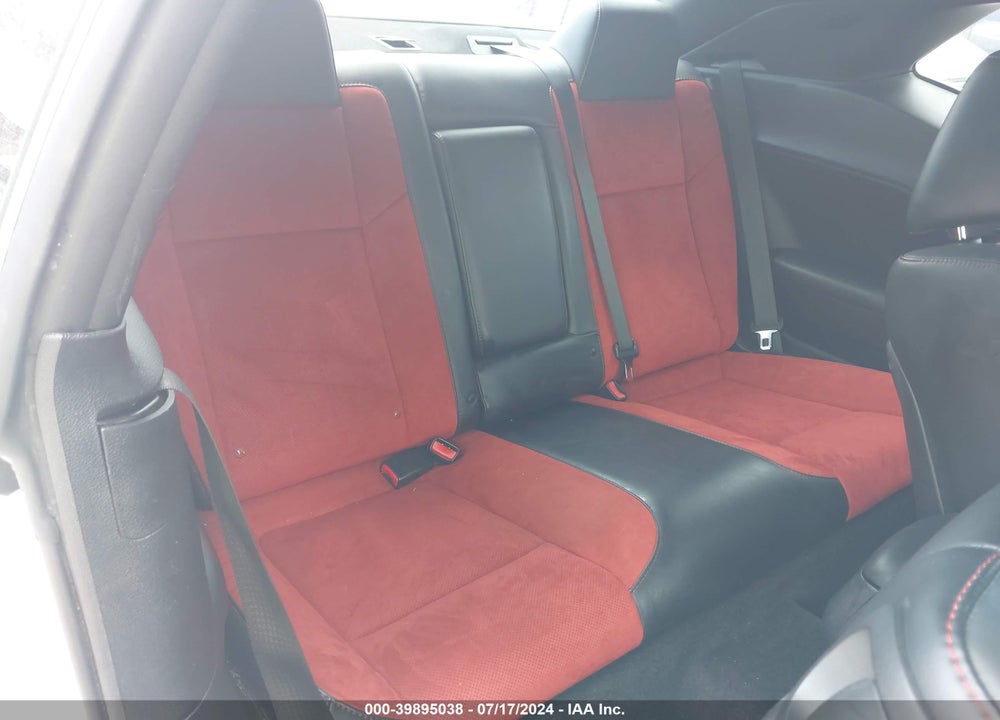 2015 DODGE CHALLENGER R/T SCAT PACK VIN: 2C3CDZFJ8FH727949