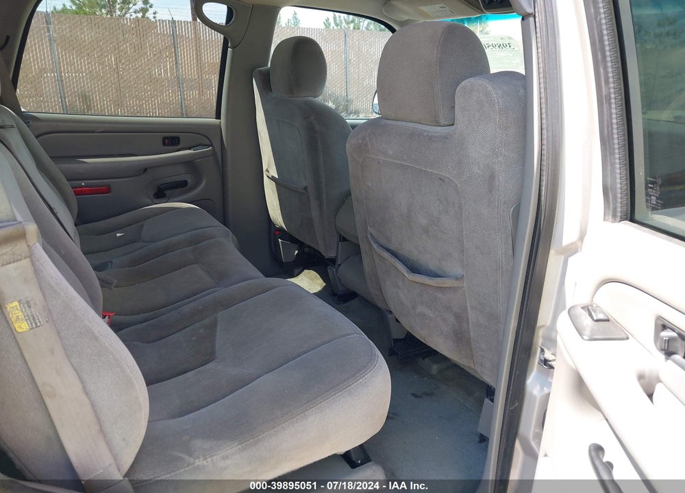 2004 GMC YUKON SLE VIN: 1GKEK13V44R213388