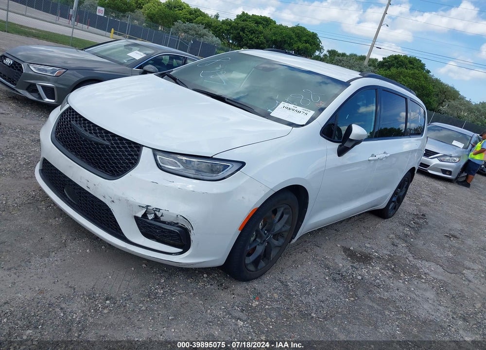 2023 CHRYSLER PACIFICA TOURING L VIN: 2C4RC1BG3PR564188