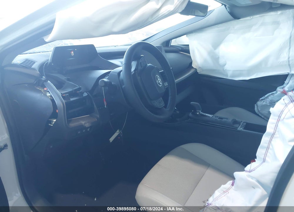 2024 TOYOTA PRIUS XLE VIN: JTDACAAU8R3018079