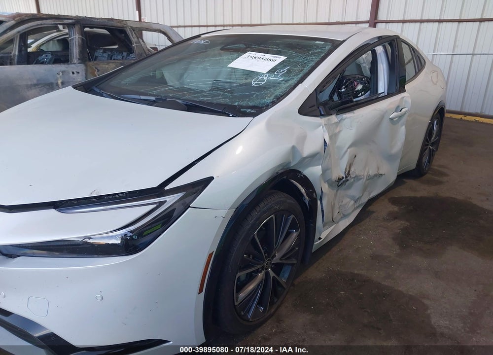 2024 TOYOTA PRIUS XLE VIN: JTDACAAU8R3018079