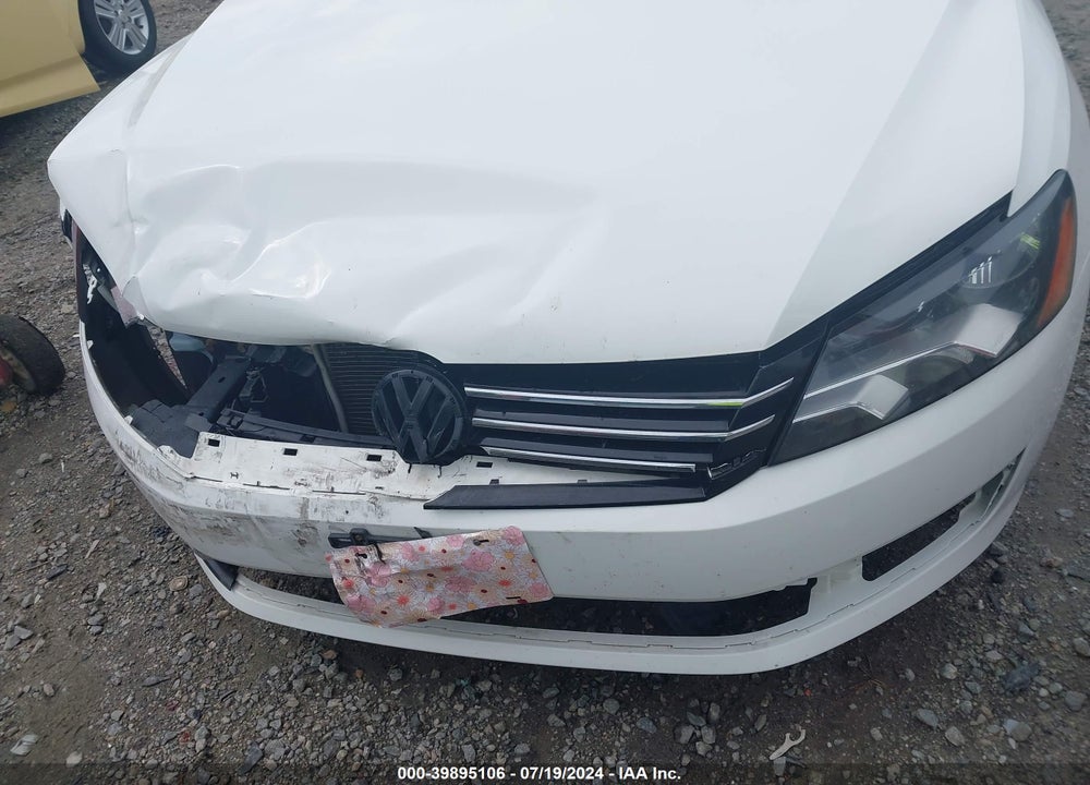 2012 VOLKSWAGEN PASSAT 2.5L SE VIN: 1VWBP7A31CC015743