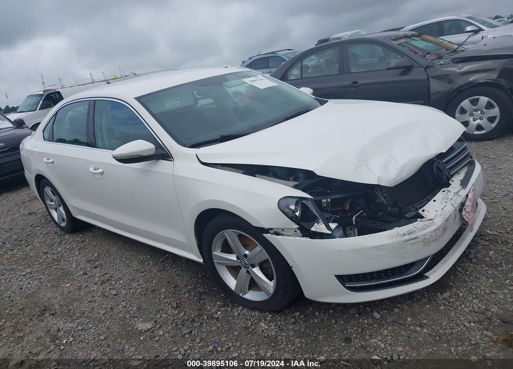 2012 VOLKSWAGEN PASSAT 2.5L SE VIN: 1VWBP7A31CC015743
