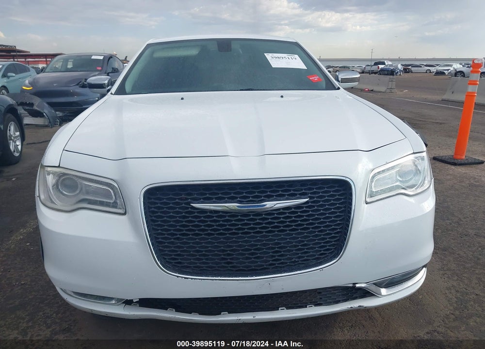2016 CHRYSLER 300 LIMITED VIN: 2C3CCAAG1GH252372