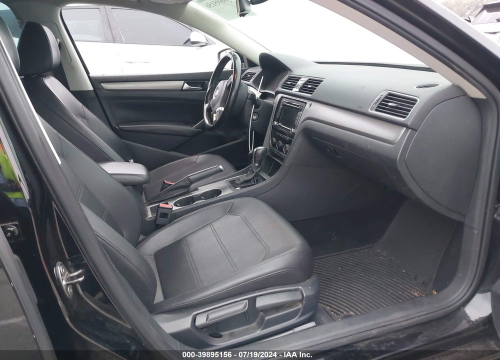 2014 VOLKSWAGEN PASSAT 1.8T SE VIN: 1VWBT7A32EC097965