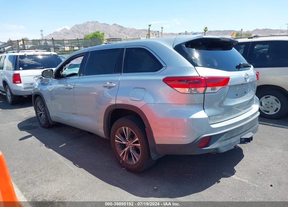 2017 TOYOTA HIGHLANDER LE PLUS VIN: 5TDBZRFH0HS406045