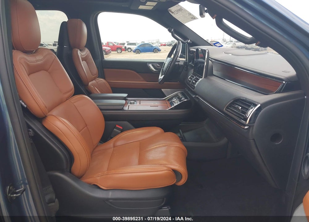 2019 LINCOLN NAVIGATOR RESERVE VIN: 5LMJJ2LT1KEL23586