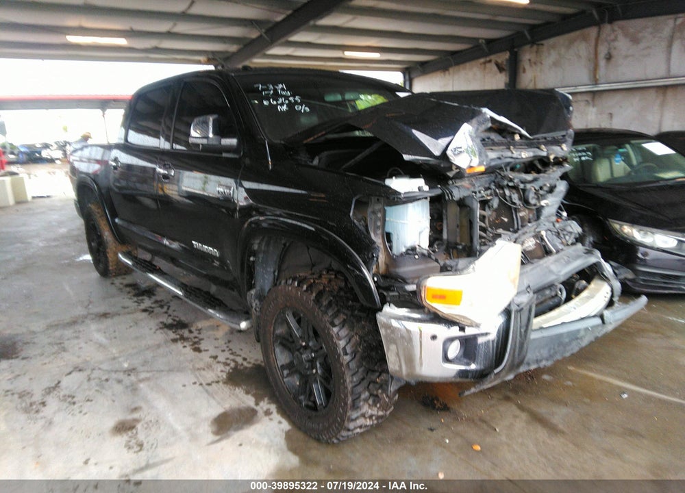 2017 TOYOTA TUNDRA LIMITED 5.7L V8 VIN: 5TFHW5F11HX662655