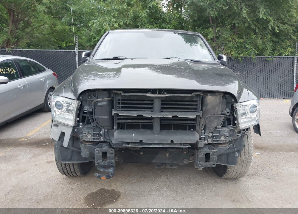 2015 RAM 1500 VIN: 1C6RR7VT0FS534421