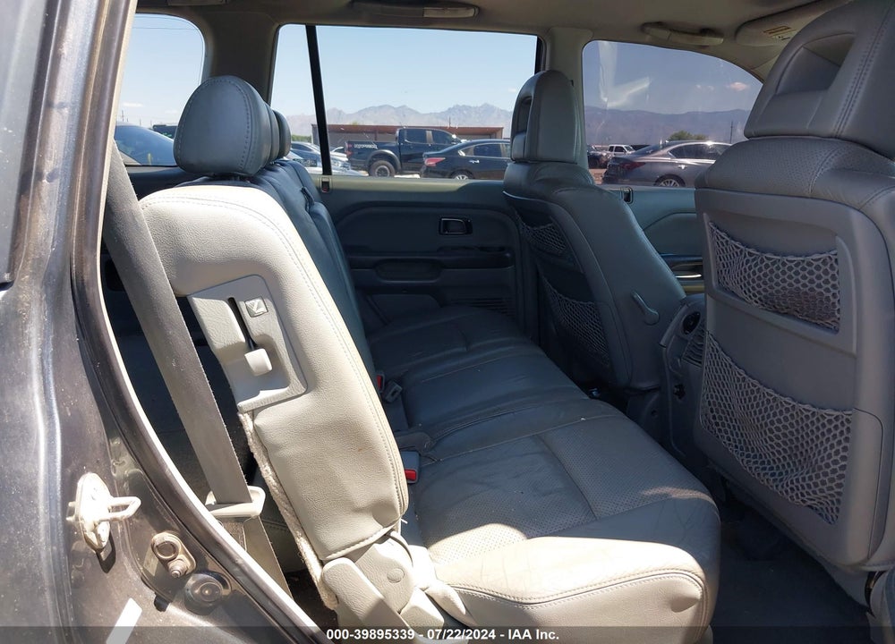 2005 HONDA PILOT EX-L VIN: 2HKYF18585H557174